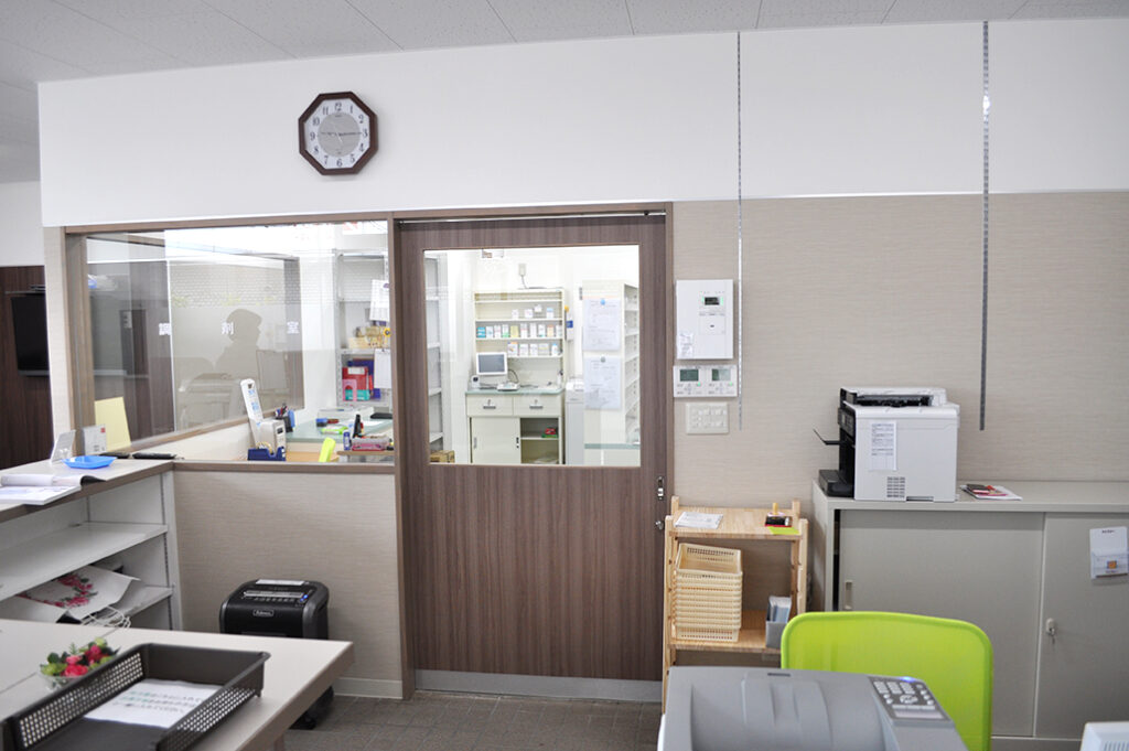 アイ調剤薬局-02